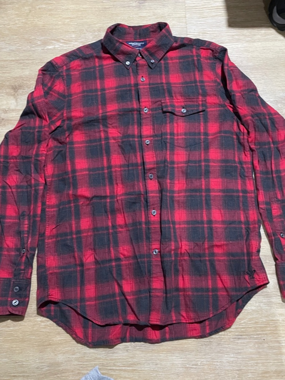 Men's Red and Black Plaid Button-Down Shirt 100% COTTON